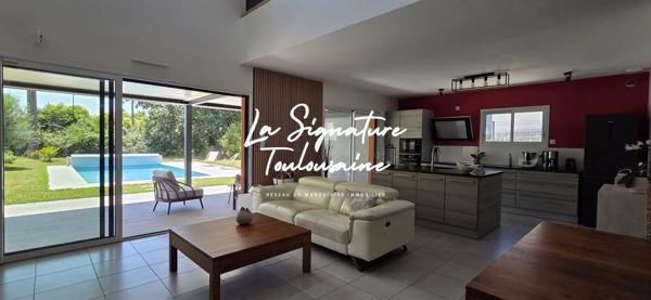 Maison contemporaine - Piscine - Double garage