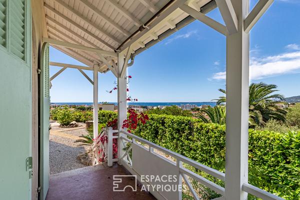 Élégance Intemporelle et Panorama d’Exception à Antibes