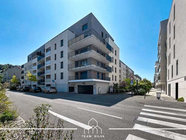 Appartement
         3 pièces
        - 65 m² Exclusivité 219 900 € *