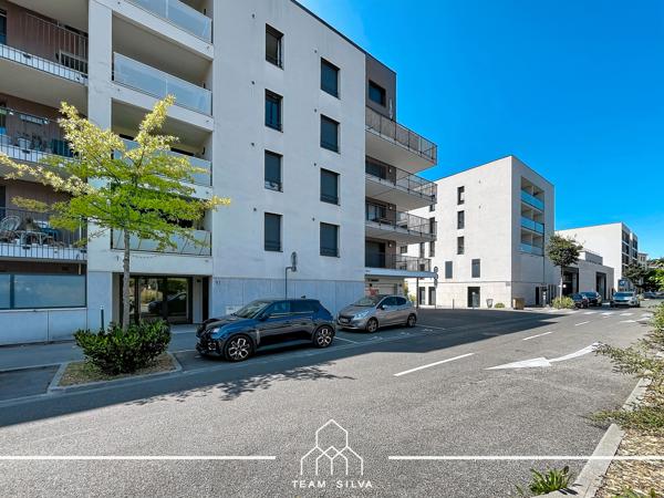 Appartement
         3 pièces
        - 65 m² Exclusivité 219 900 € *