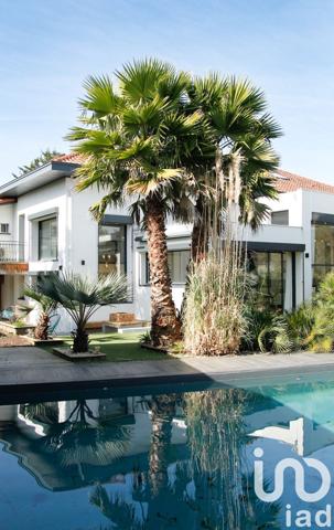 Maison à vendre 11 pièces 590 m² Anglet