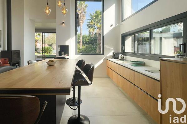 Maison à vendre 11 pièces 590 m² Anglet