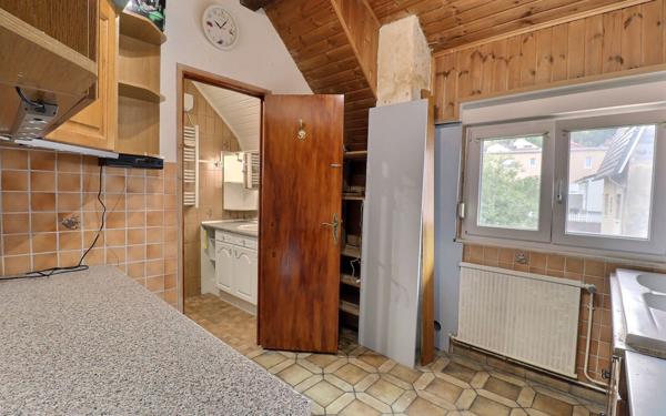 Maison à vendre    5 pièces •  OEting