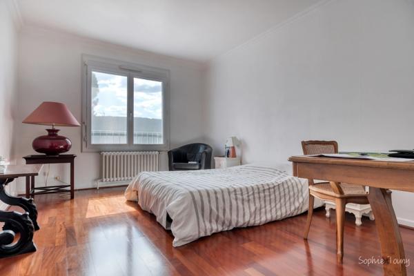 Maison à vendre 5 pièces GIF SUR YVETTE (91)