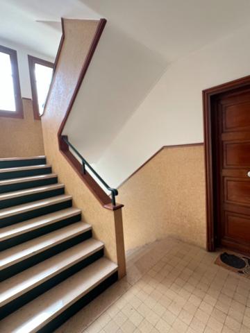 Appartement à vendre 4 pièces 81m² 3 chambres entre Convention et Félix Faure(75015)