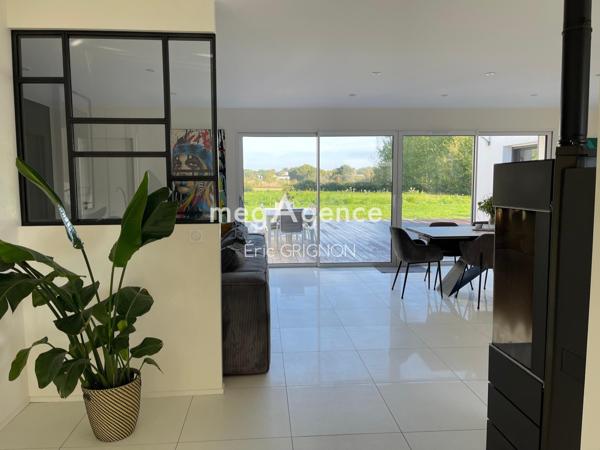 Maison à TALMONT-SAINT-HILAIRE, 85440 - 7 pièces 236m²