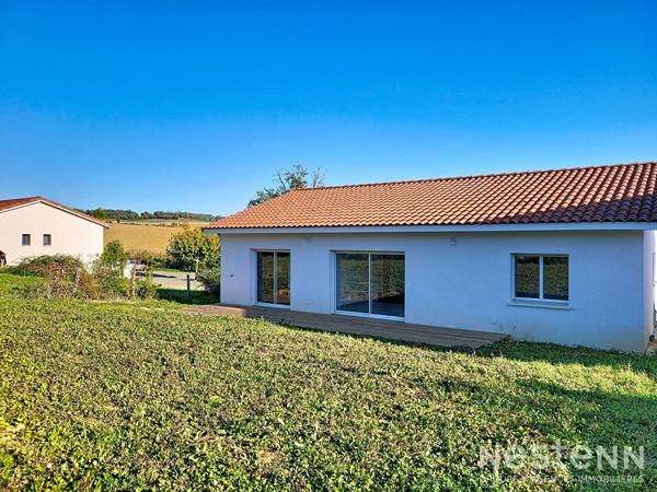 A Vendre Maison neuve construite en 2024 avec trois chambres, garage et jardin