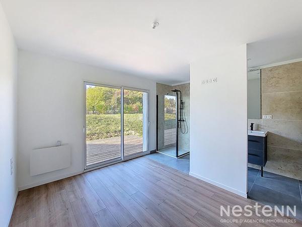 A Vendre Maison neuve construite en 2024 avec trois chambres, garage et jardin