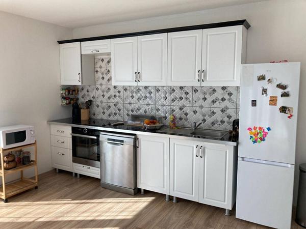 Propriété récente de 2017 – 2 maisons indépendantes – idéal famille ou investissement – Châteaudun 28200