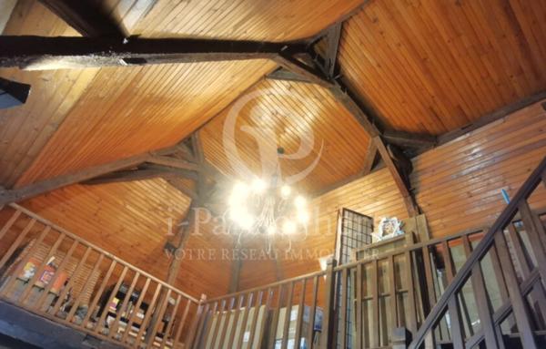 Périgourdine 5 pièces de 180 m2 avec piscine