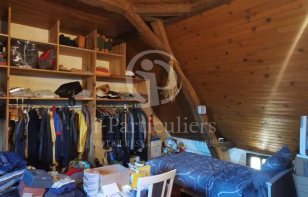 Périgourdine 5 pièces de 180 m2 avec piscine