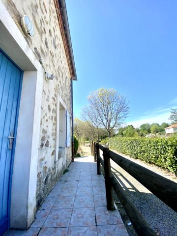 Maison 150m2 centre ville Les Clouzeaux