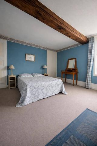 Chouzé sur Loire 37140 - Longère de charme – Vue Loire & potentiel chambres d’hôtes