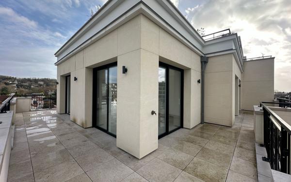 Appartement à vendre    4 pièces • 144 m2 La Varenne - Saint-Maur-des-Fossés