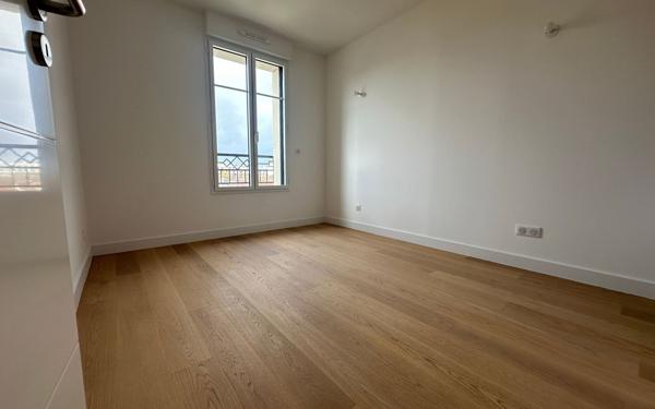 Appartement à vendre    4 pièces • 144 m2 La Varenne - Saint-Maur-des-Fossés