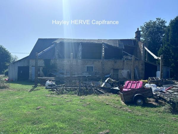 Ensemble de bâtiments avec terrain clos de 3 600 m² – Idéal artisan CHAULIEU (50)
