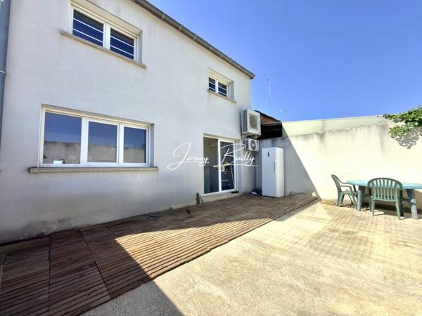 Immeuble à vendre 6 pièces de 110 m²