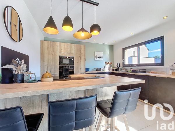 Maison à vendre 6 pièces 143 m² Veigné