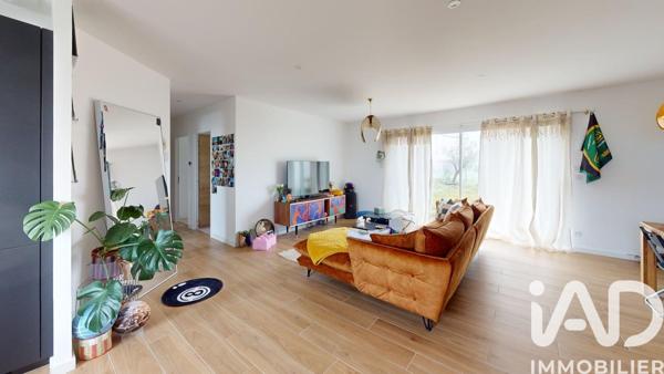 Maison à vendre 5 pièces 96 m² Échillais