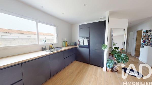 Maison à vendre 5 pièces 96 m² Échillais