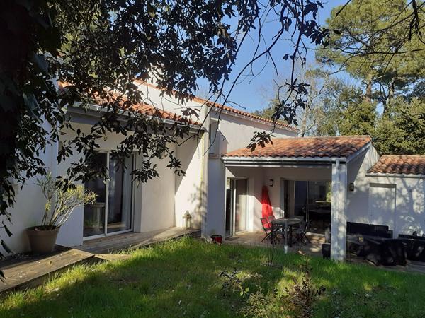 Maison Dolus d Oleron 4 pièces 123 m² hab.