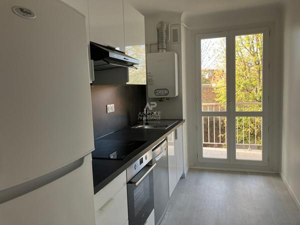 Appartement Maisons Laffitte 3 pièce(s) 67.79 m2 €384 900 ** - Référence 4584