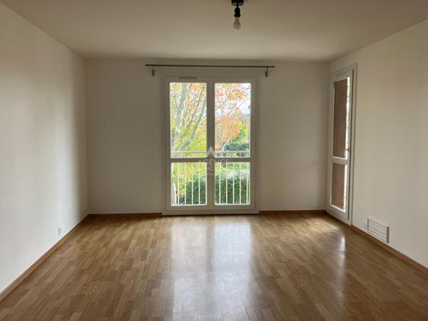 Appartement Maisons Laffitte 3 pièce(s) 67.79 m2 €384 900 ** - Référence 4584