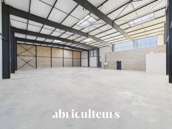 Bâtiment d’activité de 600 m² en vente à Chartres (28000)