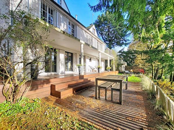 Orvault Berthelotière : EN VENTE ! Maison 165 m² habitables, 5 chambres, vue époustoufflante sur la Vallée du Cens