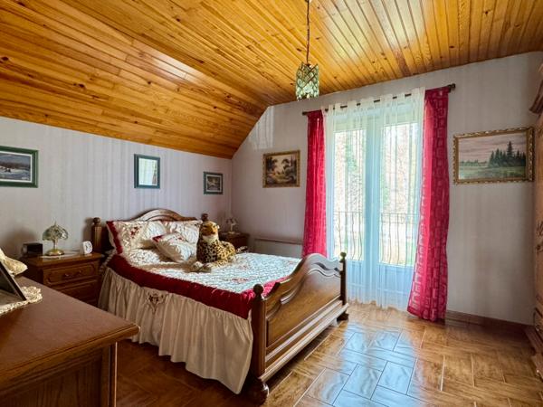 Maison - 5 pièces - 92 m²