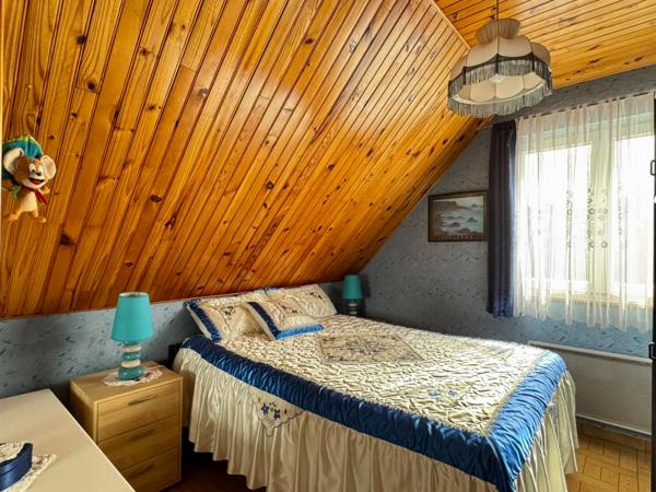 Maison - 5 pièces - 92 m²