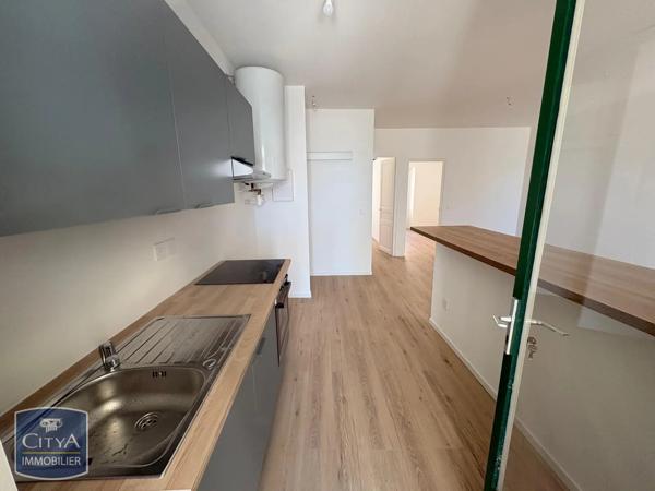 Appartement à louer 3 pièces 48.06m² Sausset-les-Pins (13960)