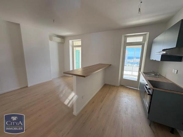 Appartement à louer 3 pièces 48.06m² Sausset-les-Pins (13960)