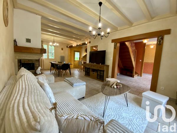 Maison à vendre 6 pièces 144 m² Saint-Hilaire-de-Court