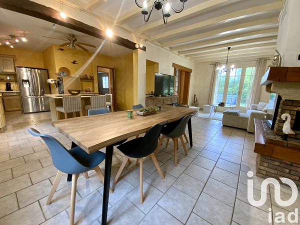 Maison à vendre 6 pièces 144 m² Saint-Hilaire-de-Court