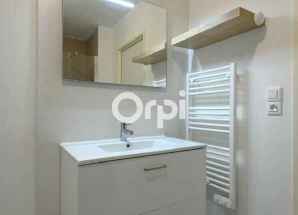 Appartement à vendre    2 pièces •  Bousbecque