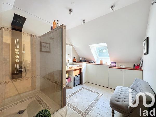 Maison à vendre 6 pièces 227 m² Briis-sous-Forges