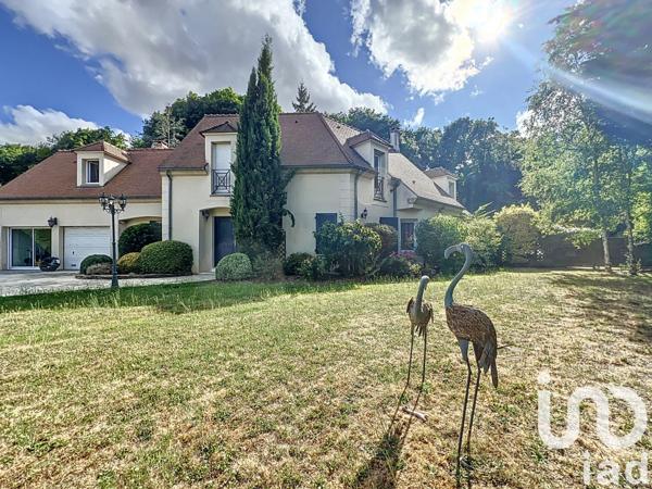 Maison à vendre 6 pièces 227 m² Briis-sous-Forges