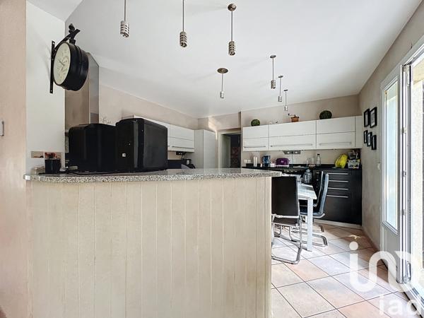 Maison à vendre 6 pièces 227 m² Briis-sous-Forges