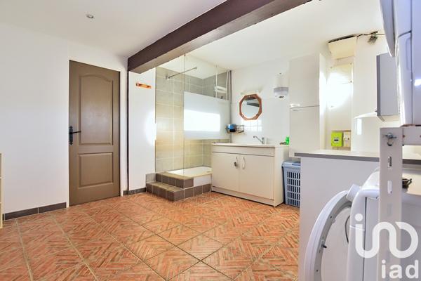 Location maison 6 pièces 100 m² Leyr