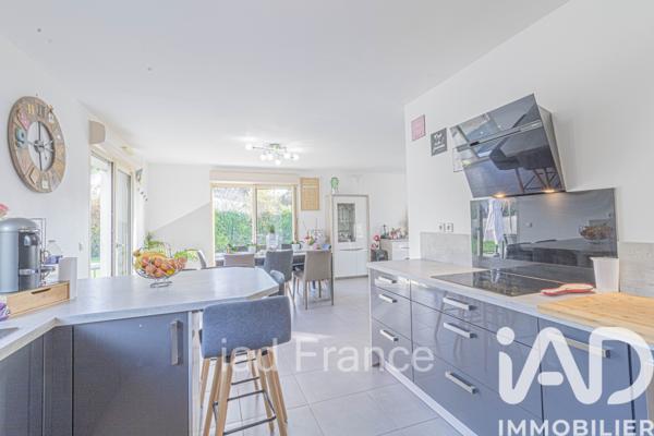 Maison à vendre 6 pièces 117 m² Maule