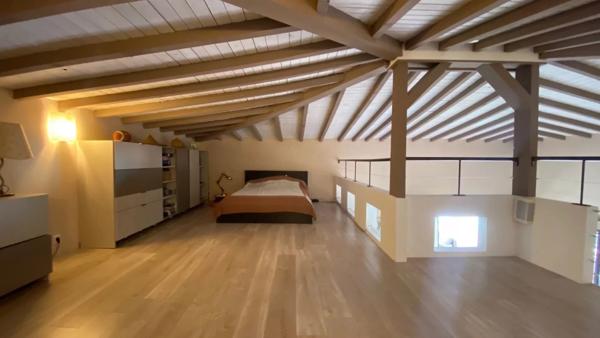Maison contemporaine de 2008 6 pièces de 146m²