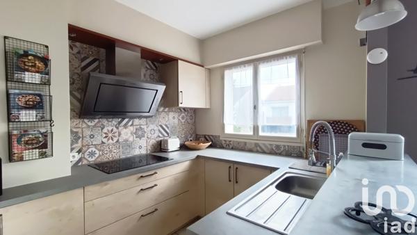 Maison traditionnelle 7 pièces de 175 m² à Orvault (44700)