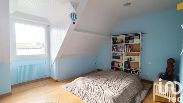 Maison traditionnelle 7 pièces de 175 m² à Orvault (44700)