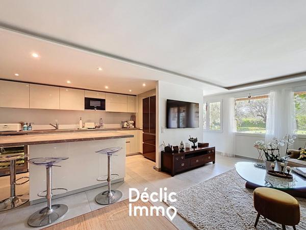 Vente maison Le rouret, 256m² 1350m² 8 pièces 1 090 000€