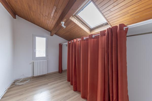 Montauban (82000) COUP DE CŒUR, MAISON DE VILLAGE T6 AVEC JARDIN