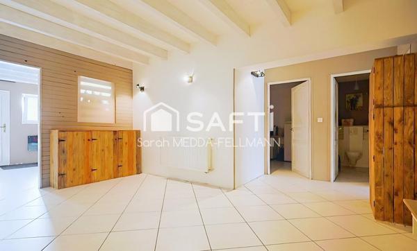 Ancien corps de ferme totalement réhabilité