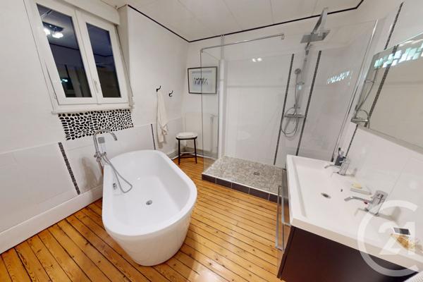 Maison à vendre  7 pièces - 175,77 m2 ST QUENTIN - 02