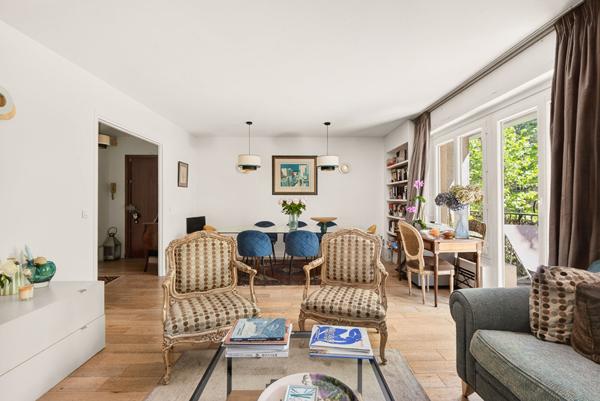 Paris 16e Mirabeau - Appartement 60 m² avec balcon plein sud