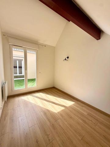 Vente Appartement 5 pièces 114 m2 à Dammarie-les-Lys